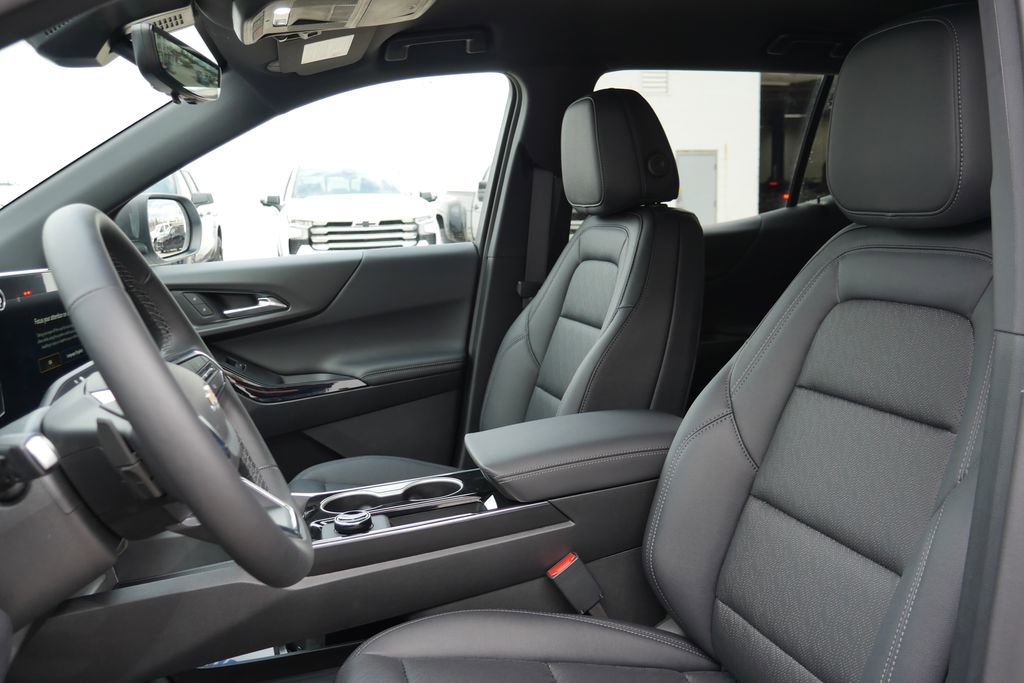 New 2026 Chevrolet Equinox LT image 9