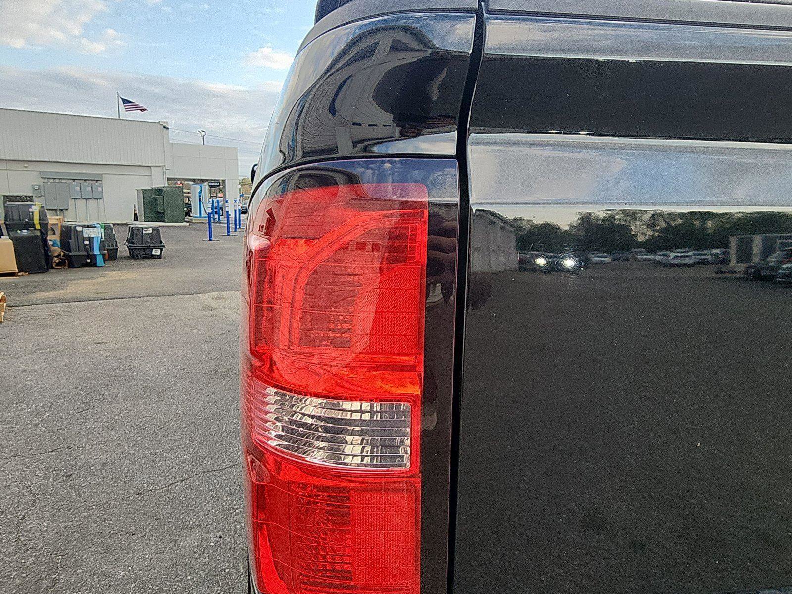 Used 2014 GMC Sierra 1500 SLT w/ SLT Crew Cab Value Package image 10