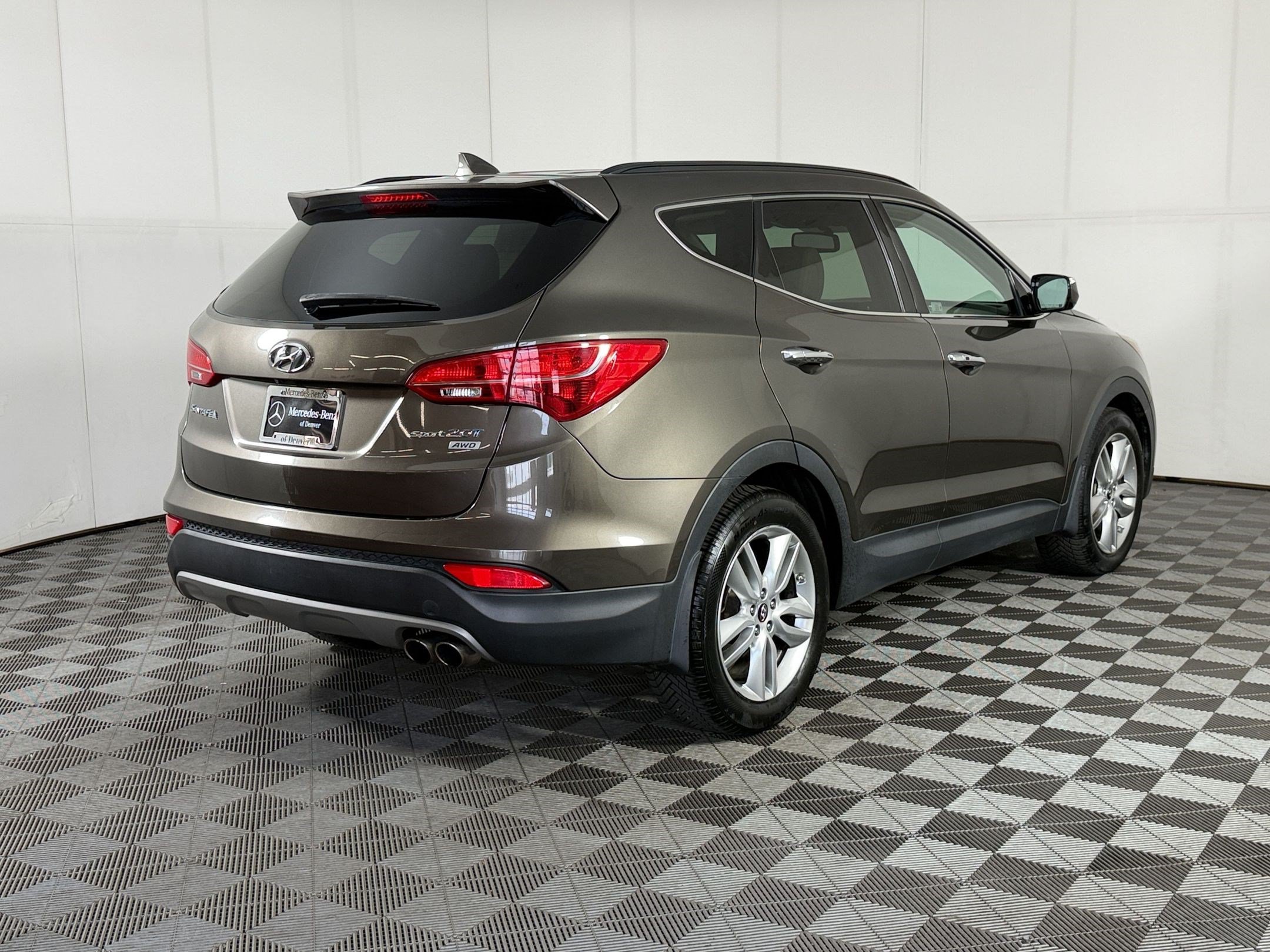 Used 2014 Hyundai Santa Fe Sport 2.0T w/ Navigation Package 06 AWD/4WD image 9