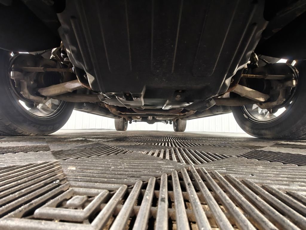 Used 2016 GMC Yukon XL SLE w/ Convenience Package image 50