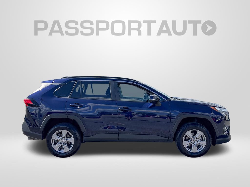 Used 2025 Toyota RAV4 XLE AWD/4WD image 12