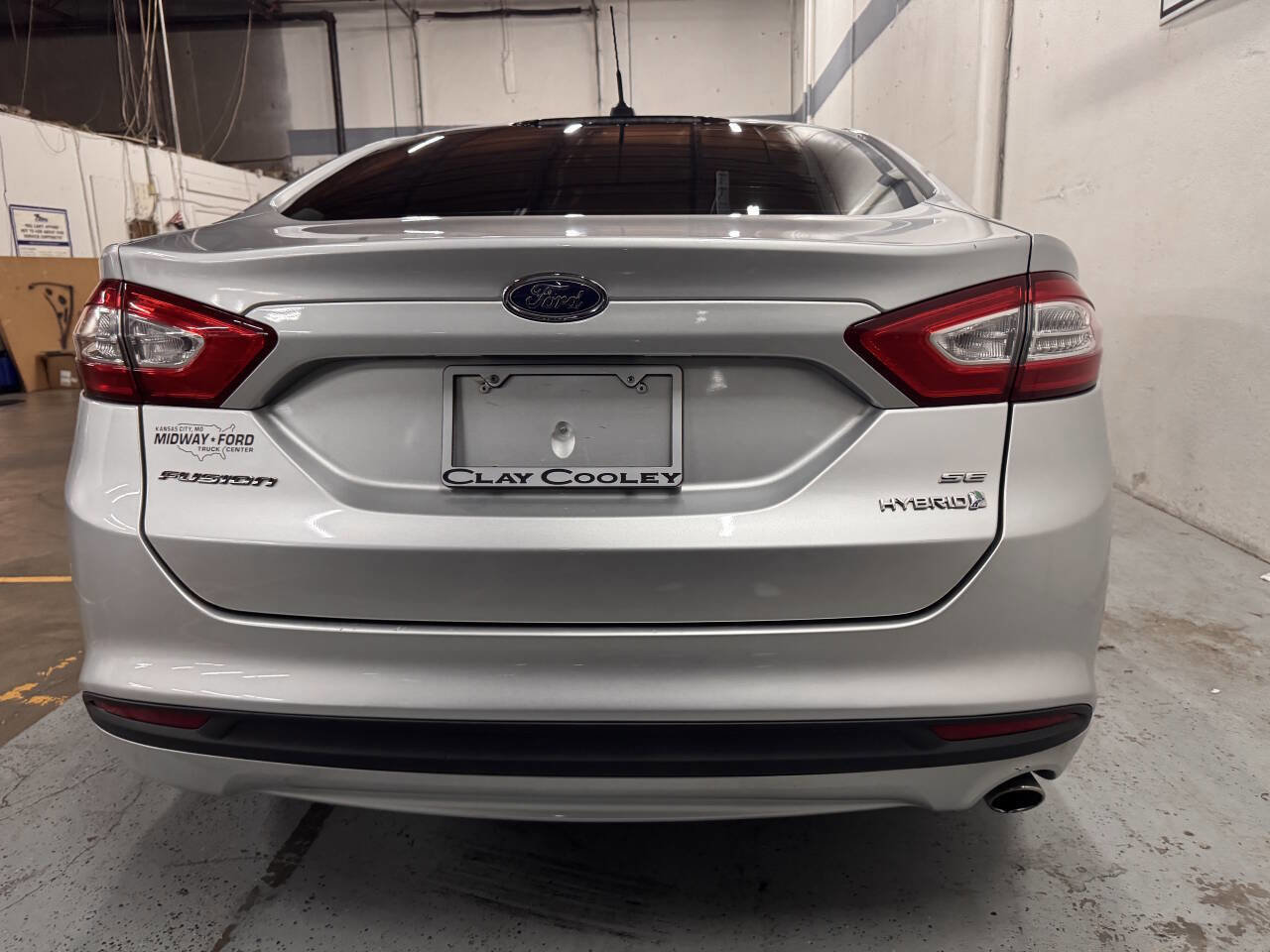 Used 2014 Ford Fusion SE image 7
