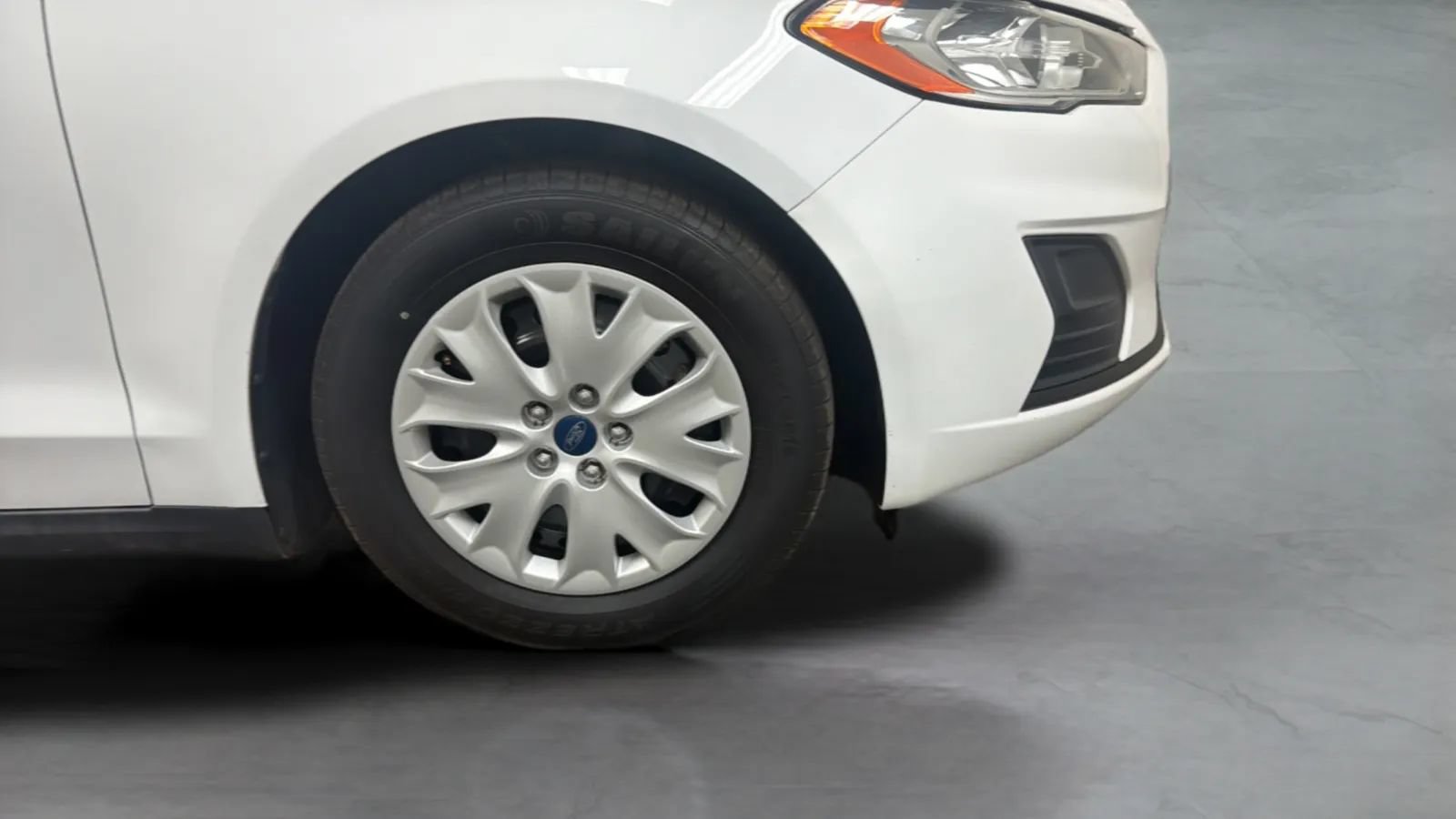 Used 2020 Ford Fusion S FWD image 26