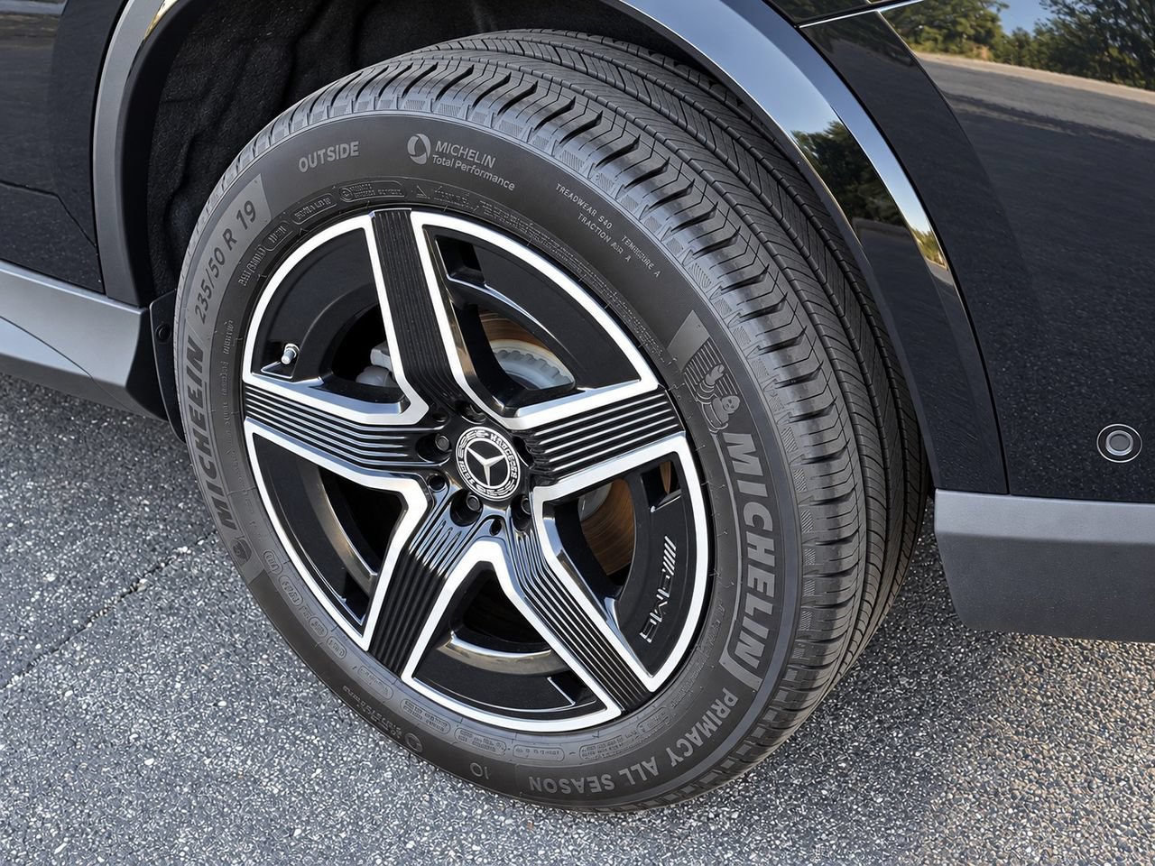 New 2026 Mercedes-Benz GLC 300 4MATIC image 11