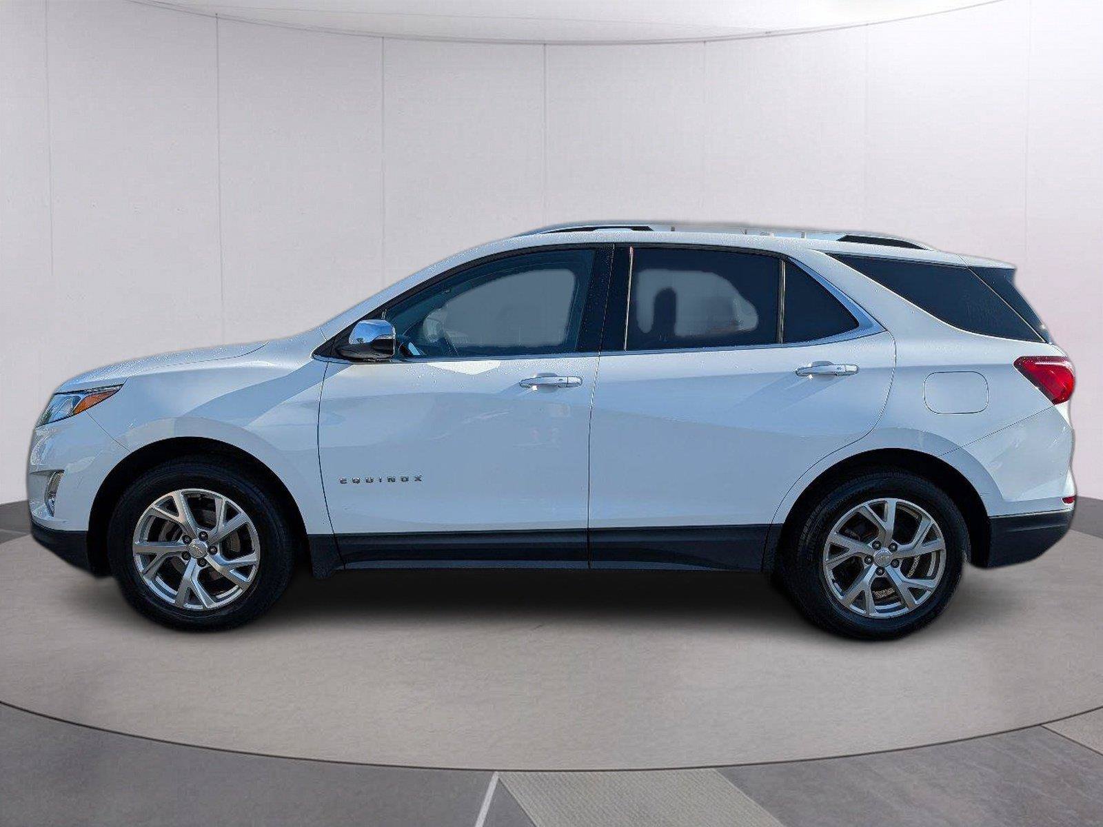 Used 2018 Chevrolet Equinox Premier AWD/4WD image 2