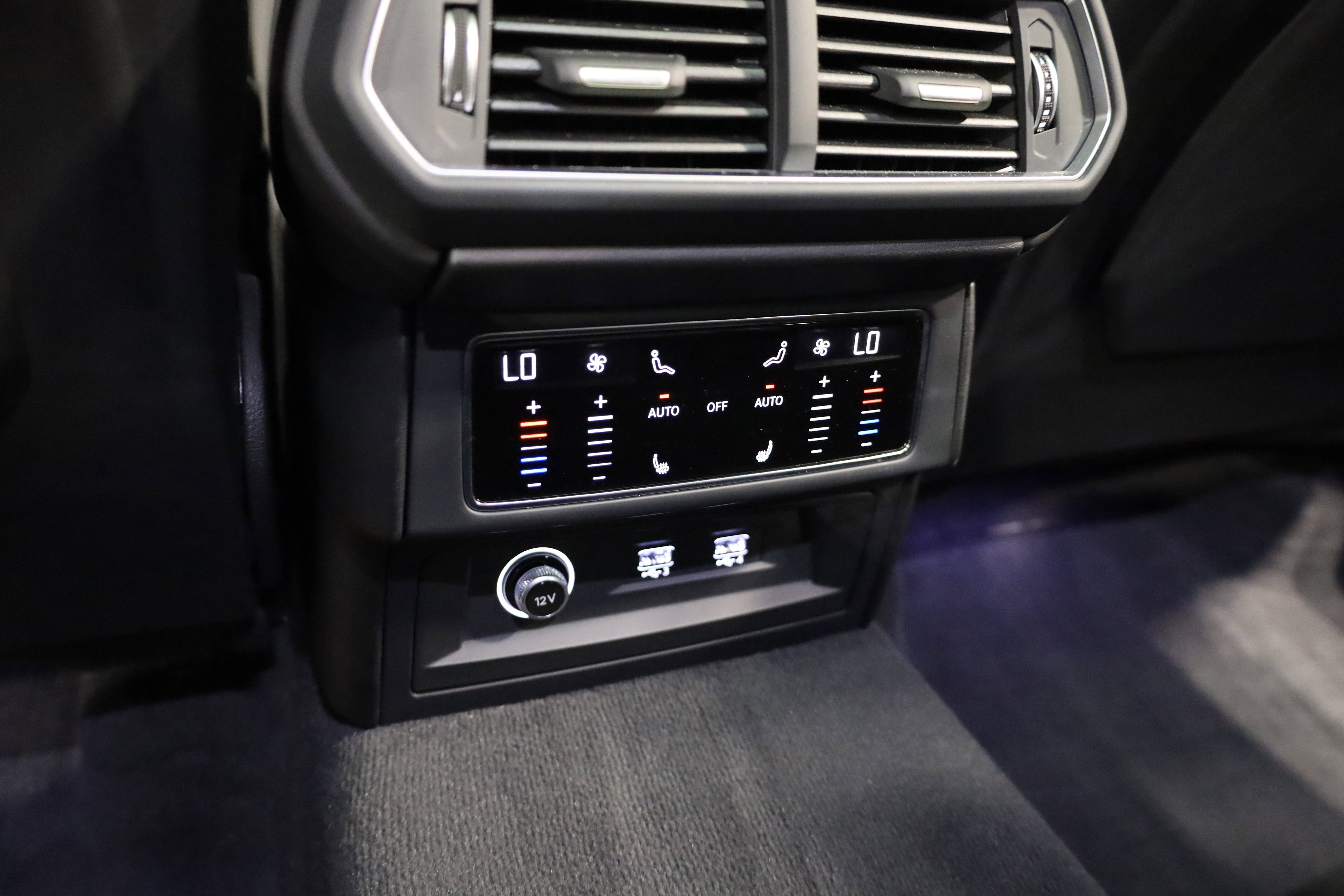 Used 2021 Lamborghini Urus image 38