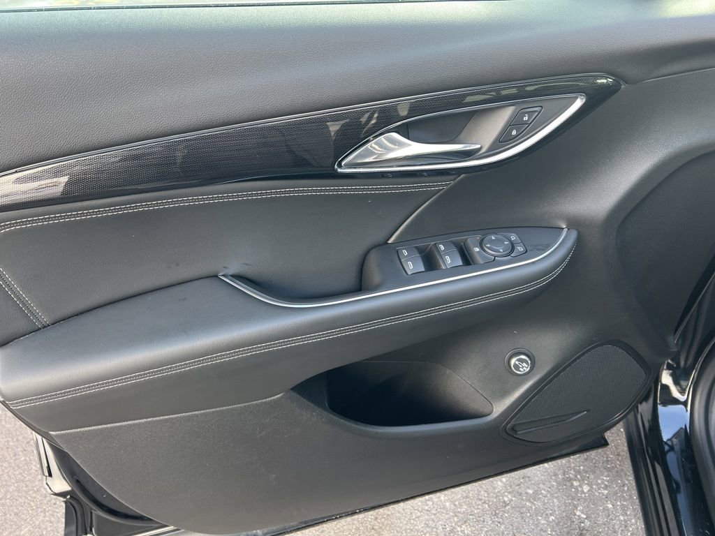 Used 2023 Buick Envision Preferred w/ Sport Touring Package image 7