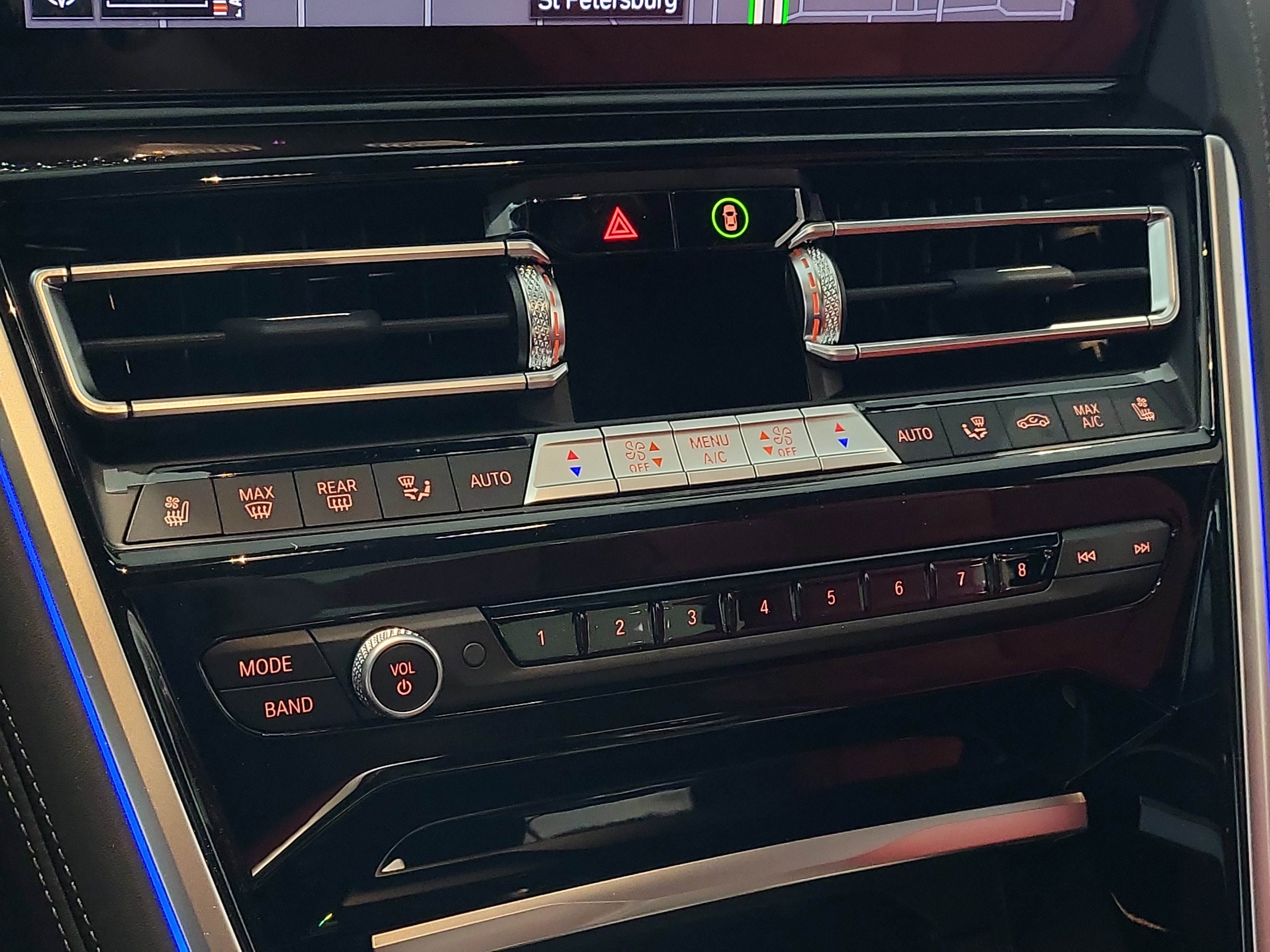 New 2026 BMW M850i xDrive Coupe w/ M Carbon Exterior Package image 20