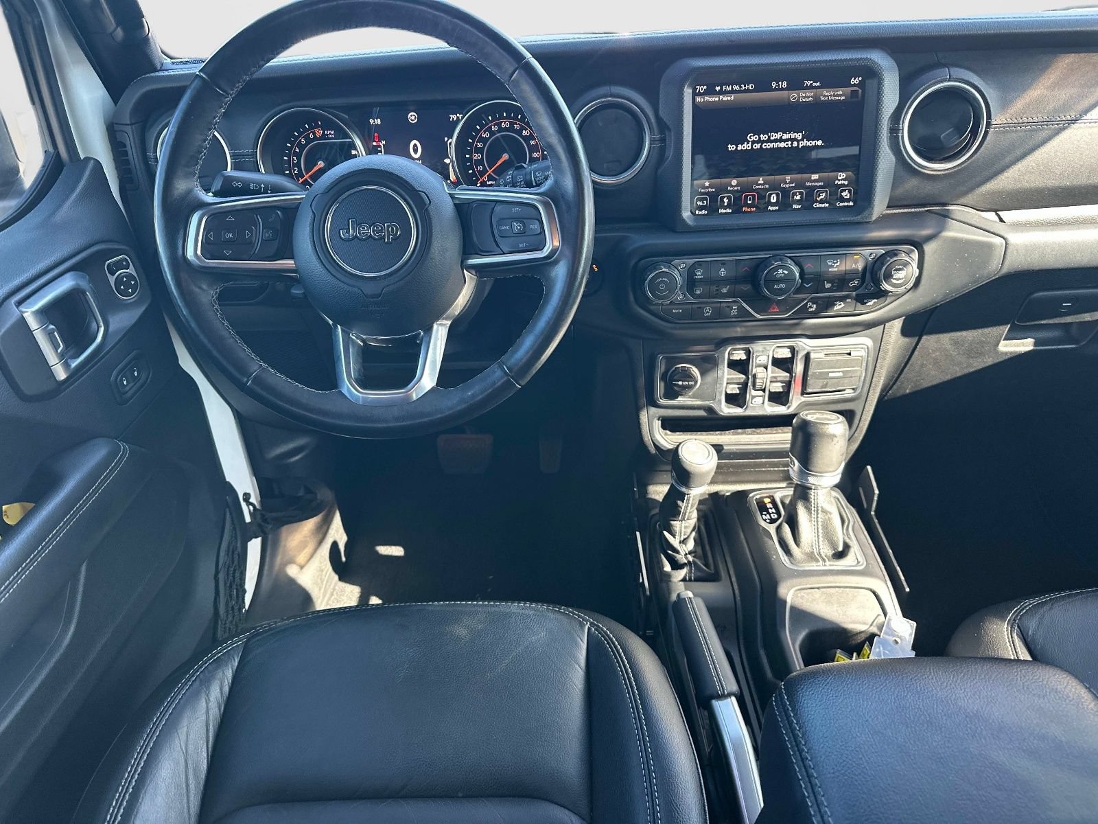 Used 2019 Jeep Wrangler Unlimited Sahara AWD/4WD image 8
