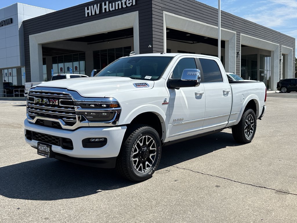 New 2026 RAM 2500 Limited AWD/4WD image 2
