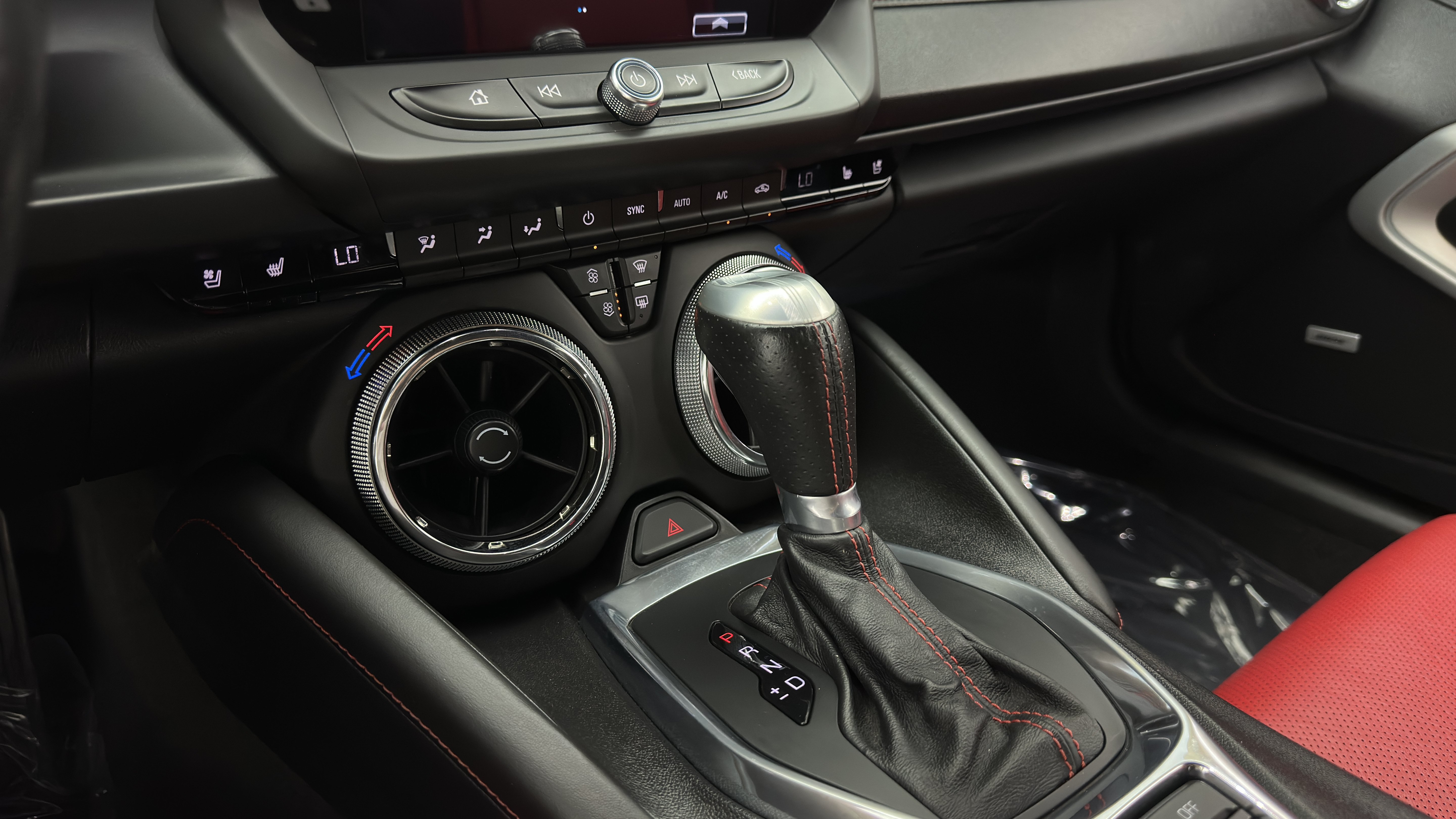 Used 2016 Chevrolet Camaro SS RWD image 14