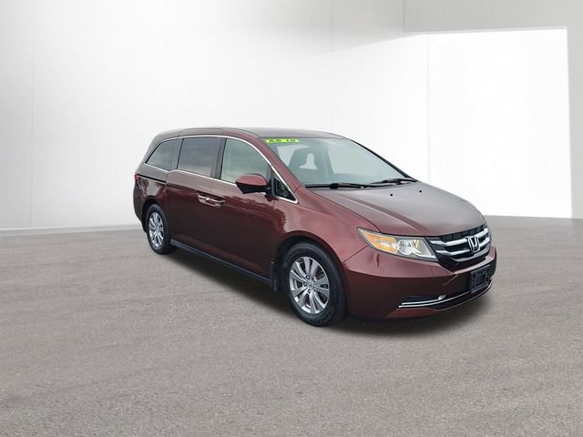 Used 2016 Honda Odyssey SE image 2