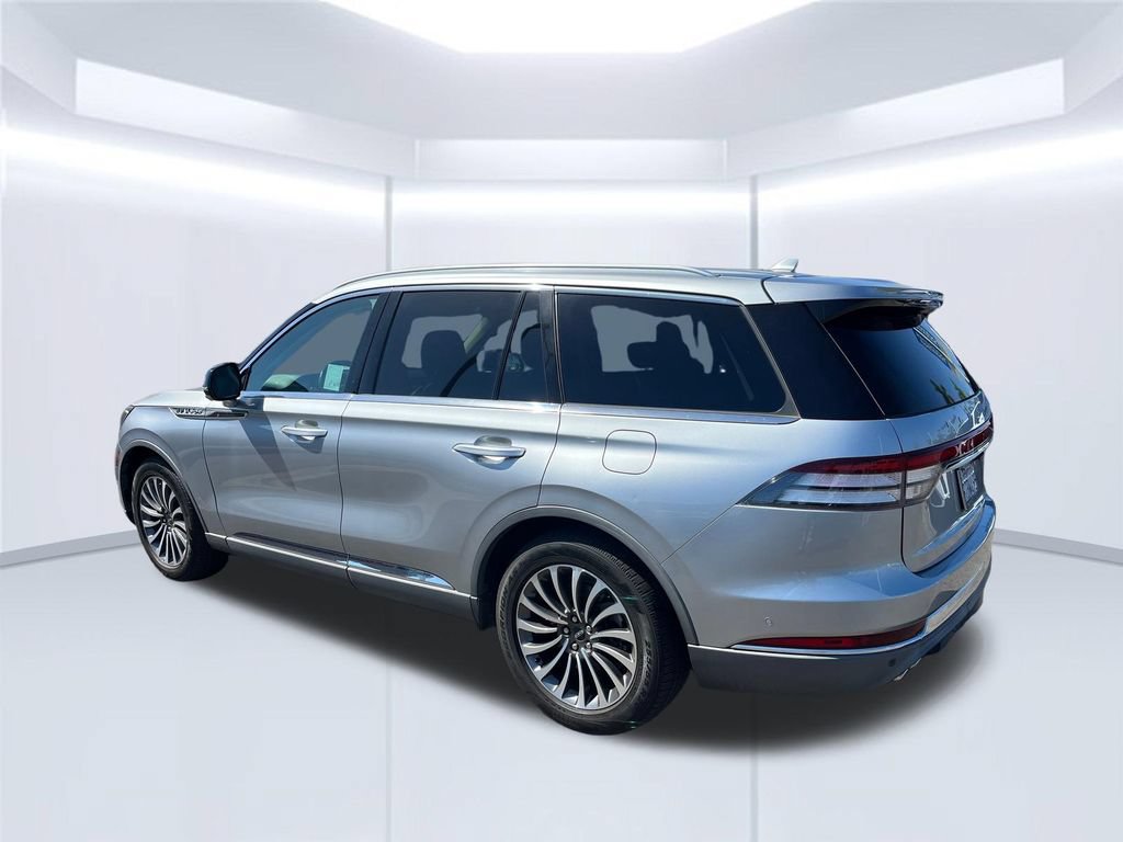 Used 2020 Lincoln Aviator Reserve w/ Equipment Group 201A RWD image 3