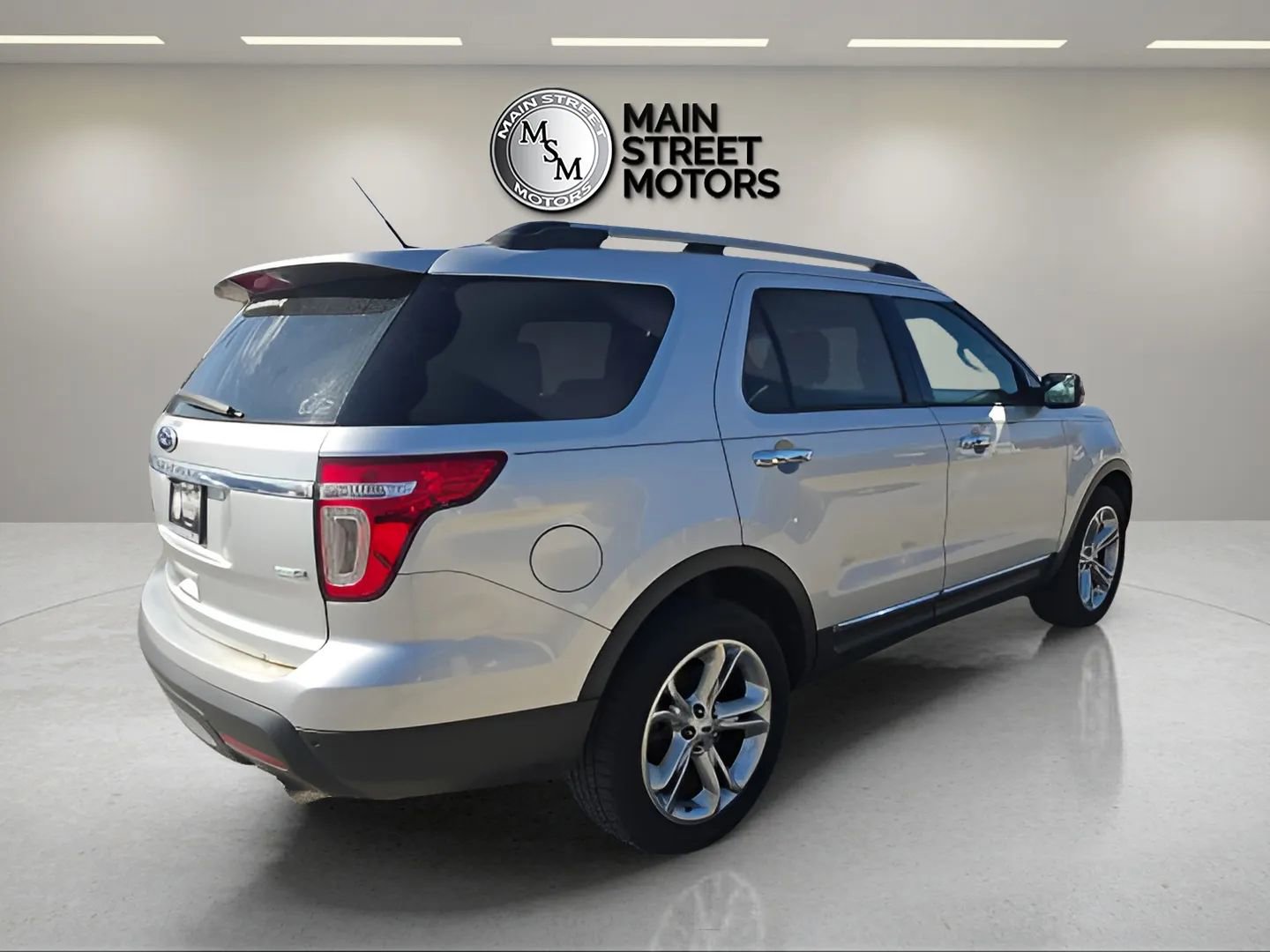 Used 2015 Ford Explorer Limited image 5