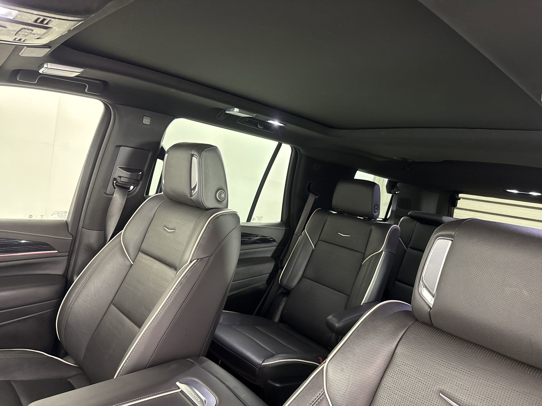 Used 2022 Cadillac Escalade Sport w/ Touring Package image 19