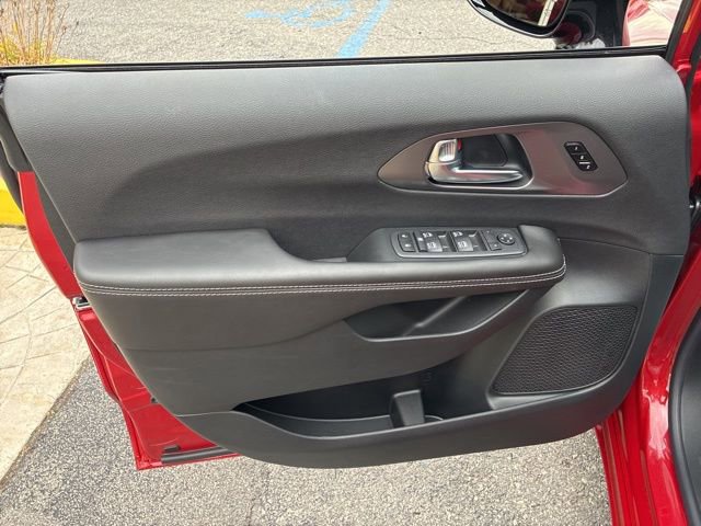 New 2026 Chrysler Pacifica Select image 13