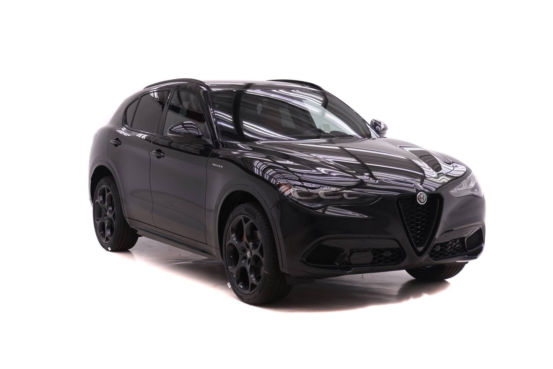 New 2026 Alfa Romeo Stelvio Sprint image 2