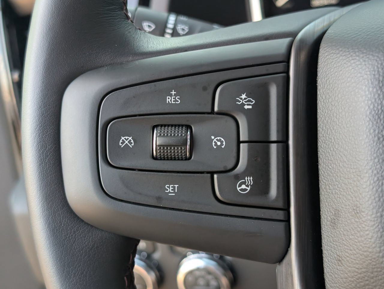 Used 2026 GMC Sierra 2500 AT4X AWD/4WD image 21