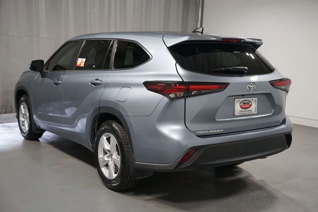 Certified 2024 Toyota Highlander LE image 6