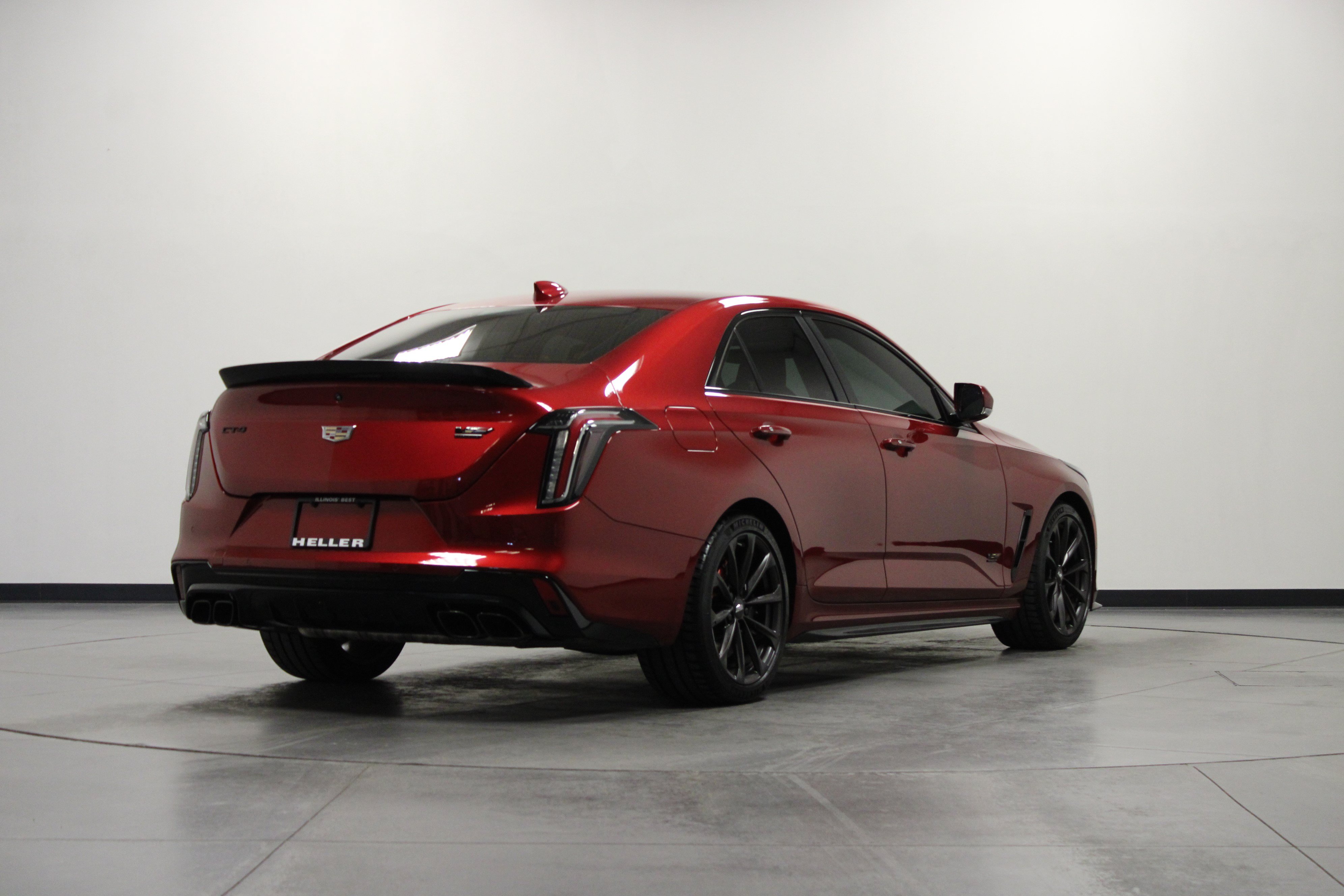 Used 2026 Cadillac CT4 V Blackwing w/ Driver Assist Package RWD image 4
