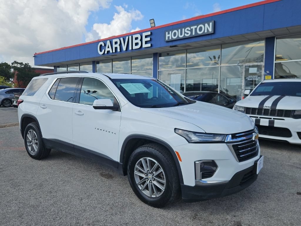 Used 2023 Chevrolet Traverse LT