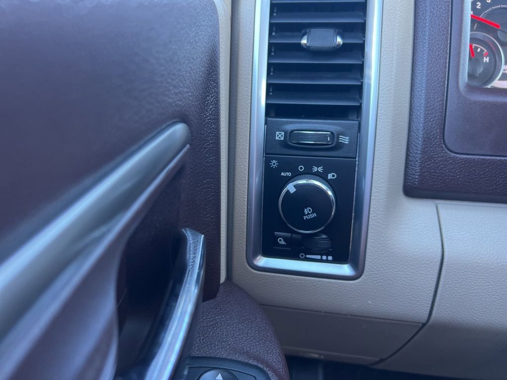 Used 2018 RAM 2500 Big Horn w/ Harvest Edition image 19