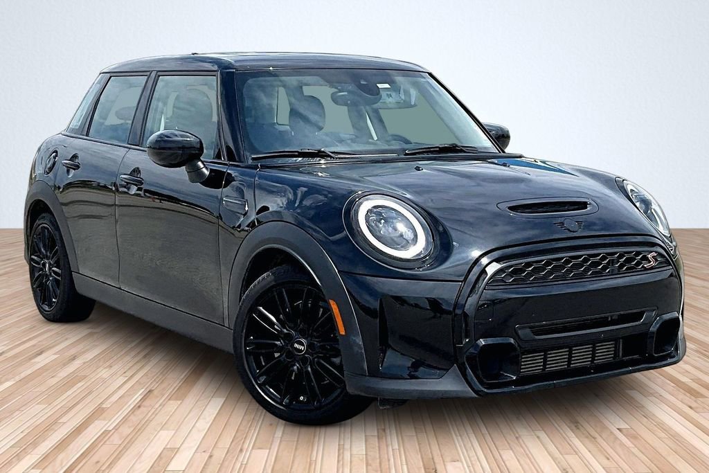 Used 2024 MINI Cooper S FWD image 9