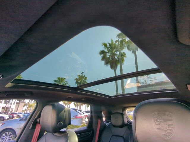 Used 2021 Porsche Cayenne GTS image 24