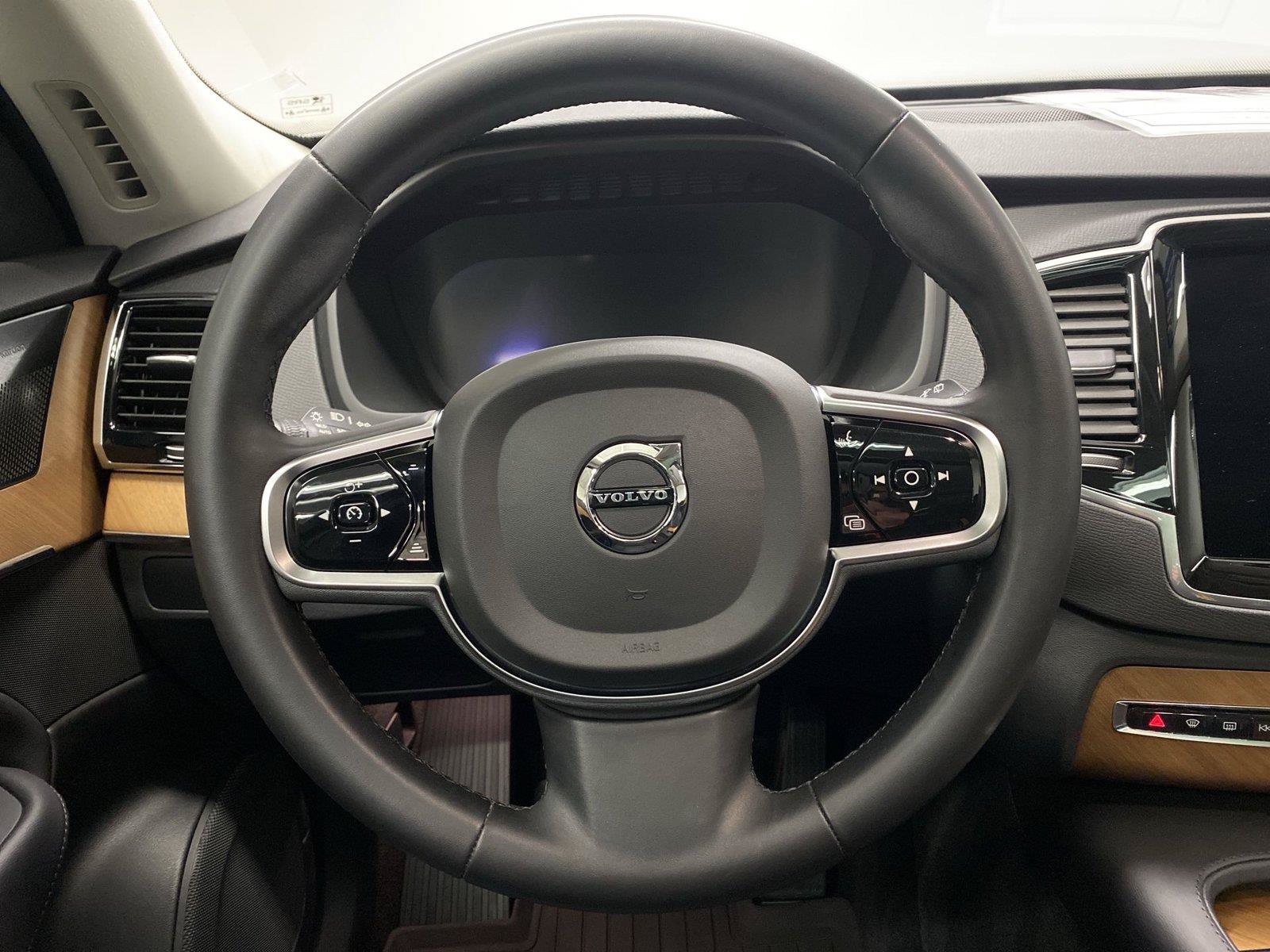 Used 2023 Volvo XC90 B6 Plus w/ Protection Package Premier AWD/4WD image 15