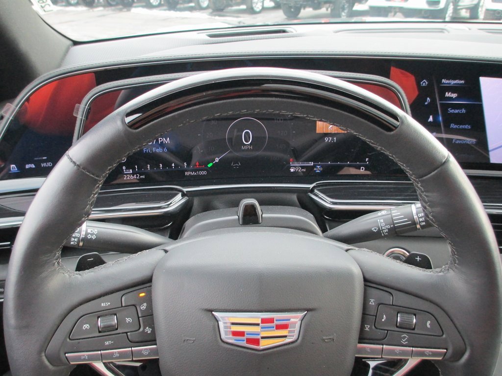 Used 2024 Cadillac Escalade Sport w/ LPO, ONYX Package image 31