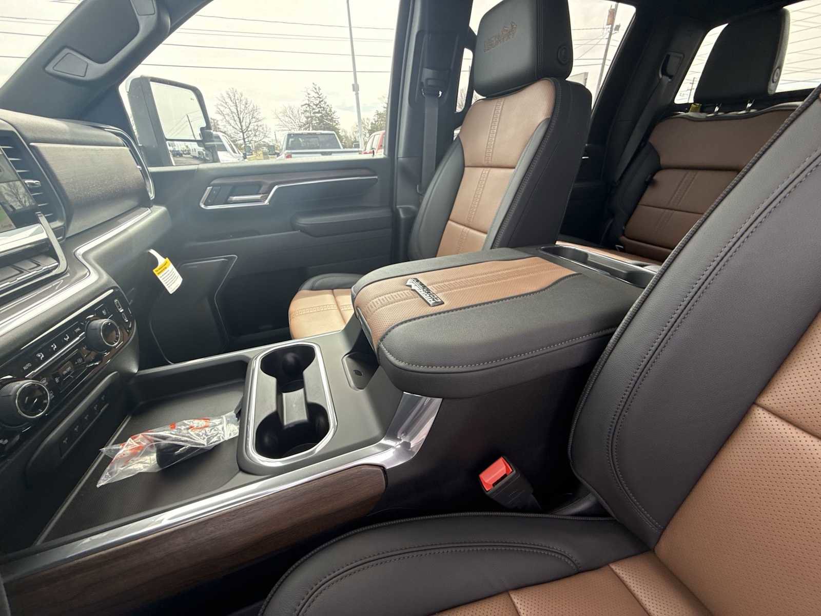 New 2026 Chevrolet Silverado 3500 High Country w/ High Country Premium Package AWD/4WD image 21