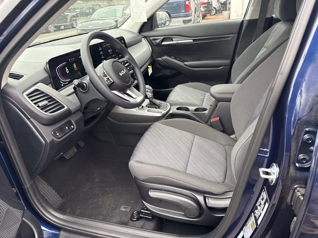New 2026 Kia Seltos LX AWD/4WD image 8