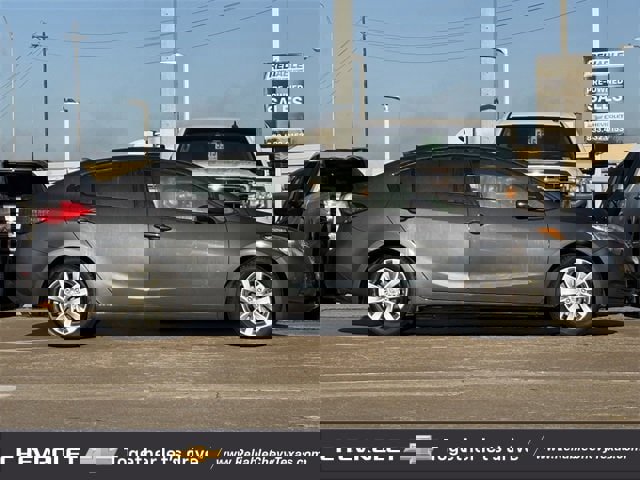 Used 2016 Kia Forte LX w/ LX Popular Plus Package image 5