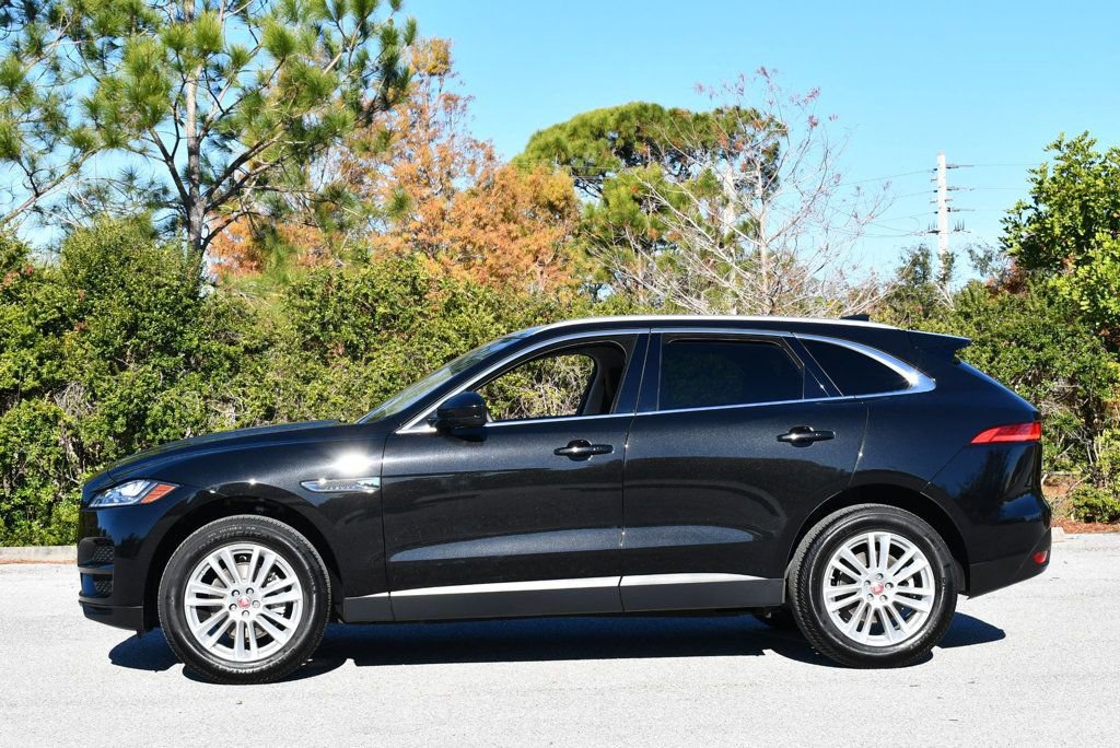 Used 2018 Jaguar F-PACE Prestige image 26