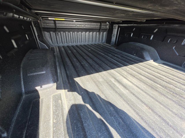 Used 2025 Chevrolet Silverado 2500 Custom w/ Custom Value Package AWD/4WD image 19