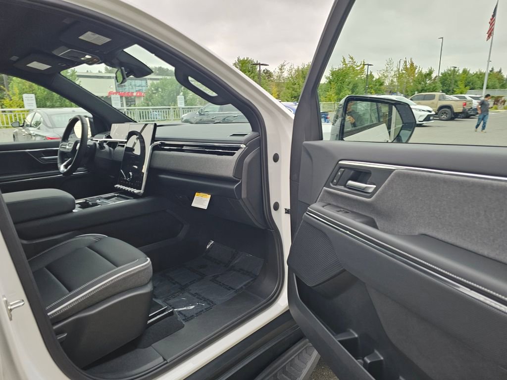 New 2026 GMC Sierra EV Elevation image 12