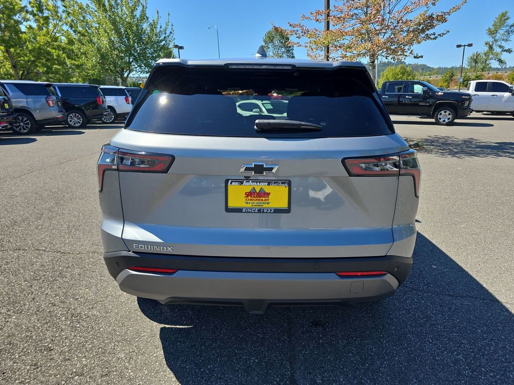 New 2025 Chevrolet Equinox LT image 5