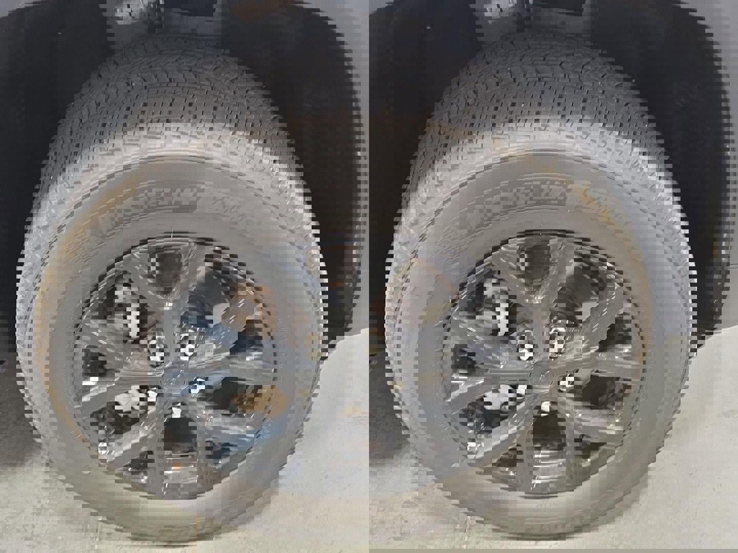 Used 2024 Jeep Grand Cherokee Altitude image 26