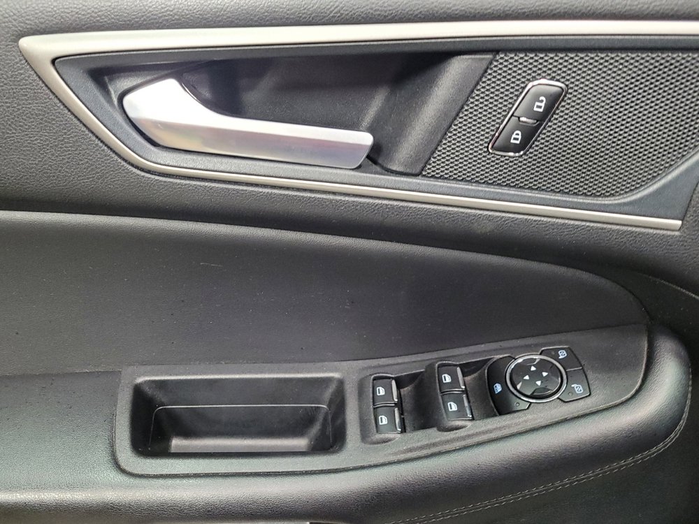 Used 2024 Ford Edge SEL image 27