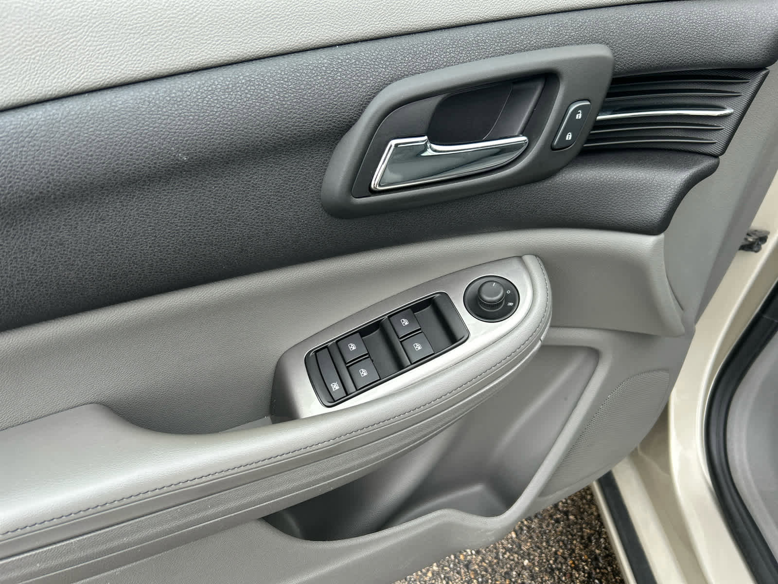 Used 2016 Chevrolet Malibu LS image 10