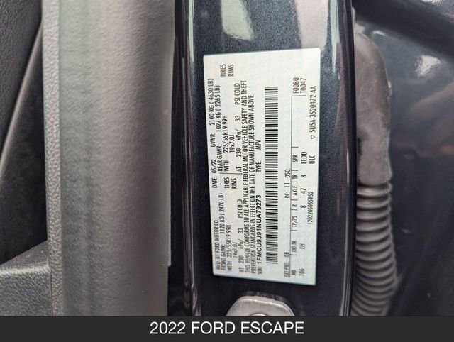 Used 2022 Ford Escape Titanium w/ Class II Trailer Tow Package AWD/4WD image 28