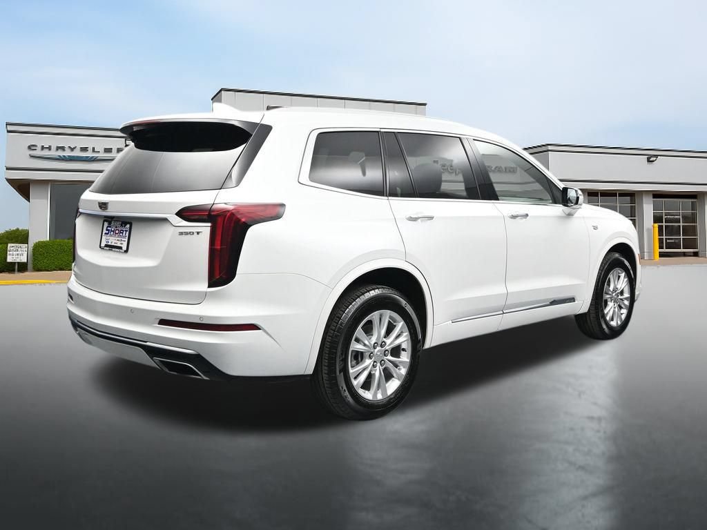 Used 2024 Cadillac XT6 Luxury w/ LPO, Floor Liner Package AWD/4WD image 5
