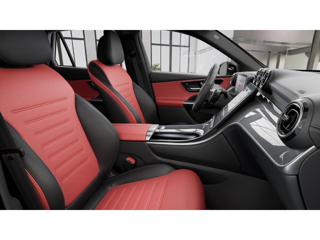 Used 2026 Mercedes-Benz GLC 43 AMG 4MATIC image 4