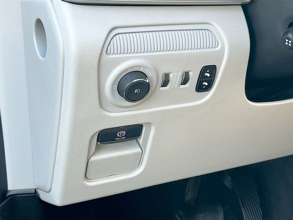 Used 2022 Jeep Wagoneer Series II image 10