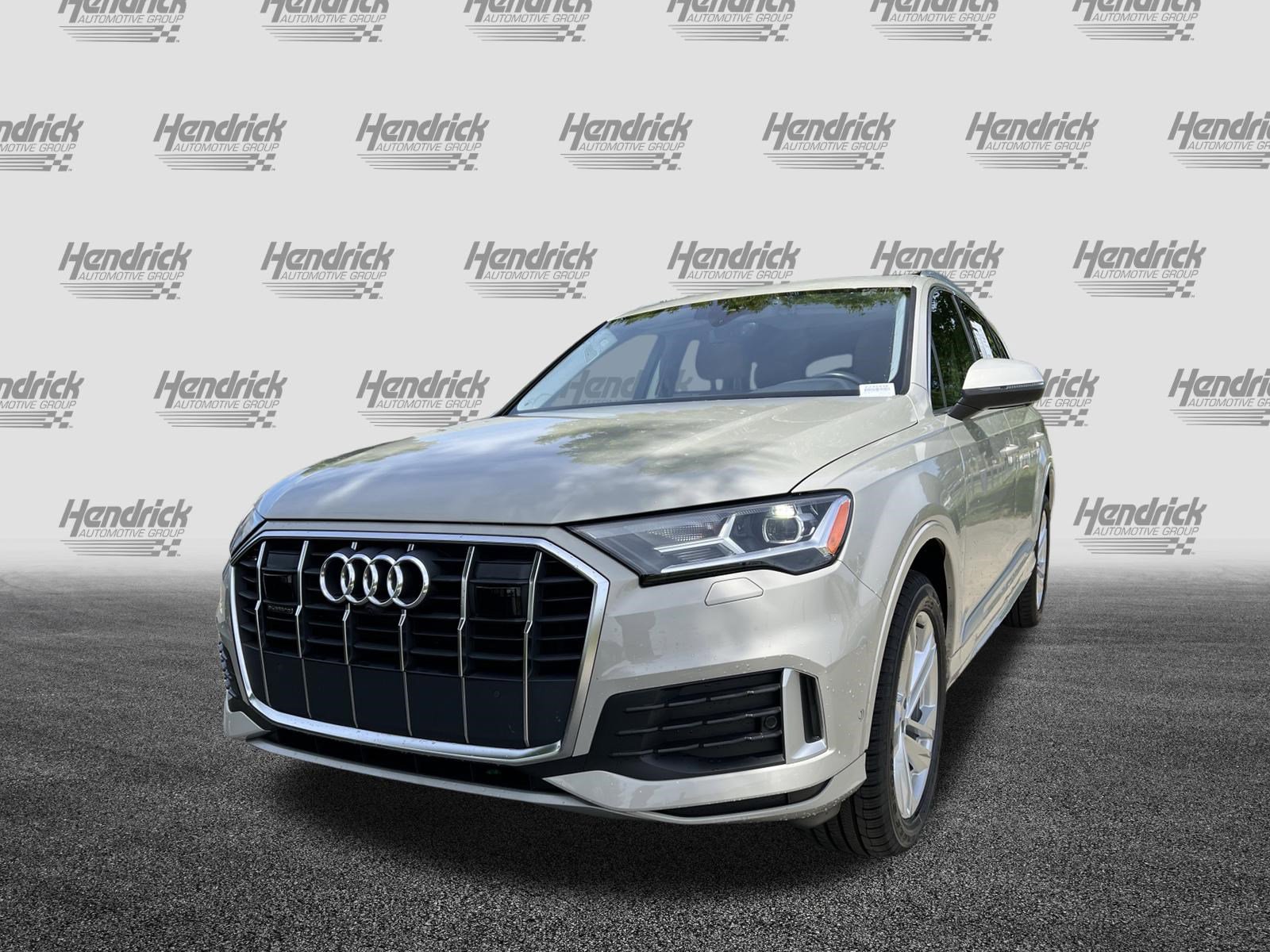 Used 2021 Audi Q7 2.0T Premium Plus w/ Executive Package image 5