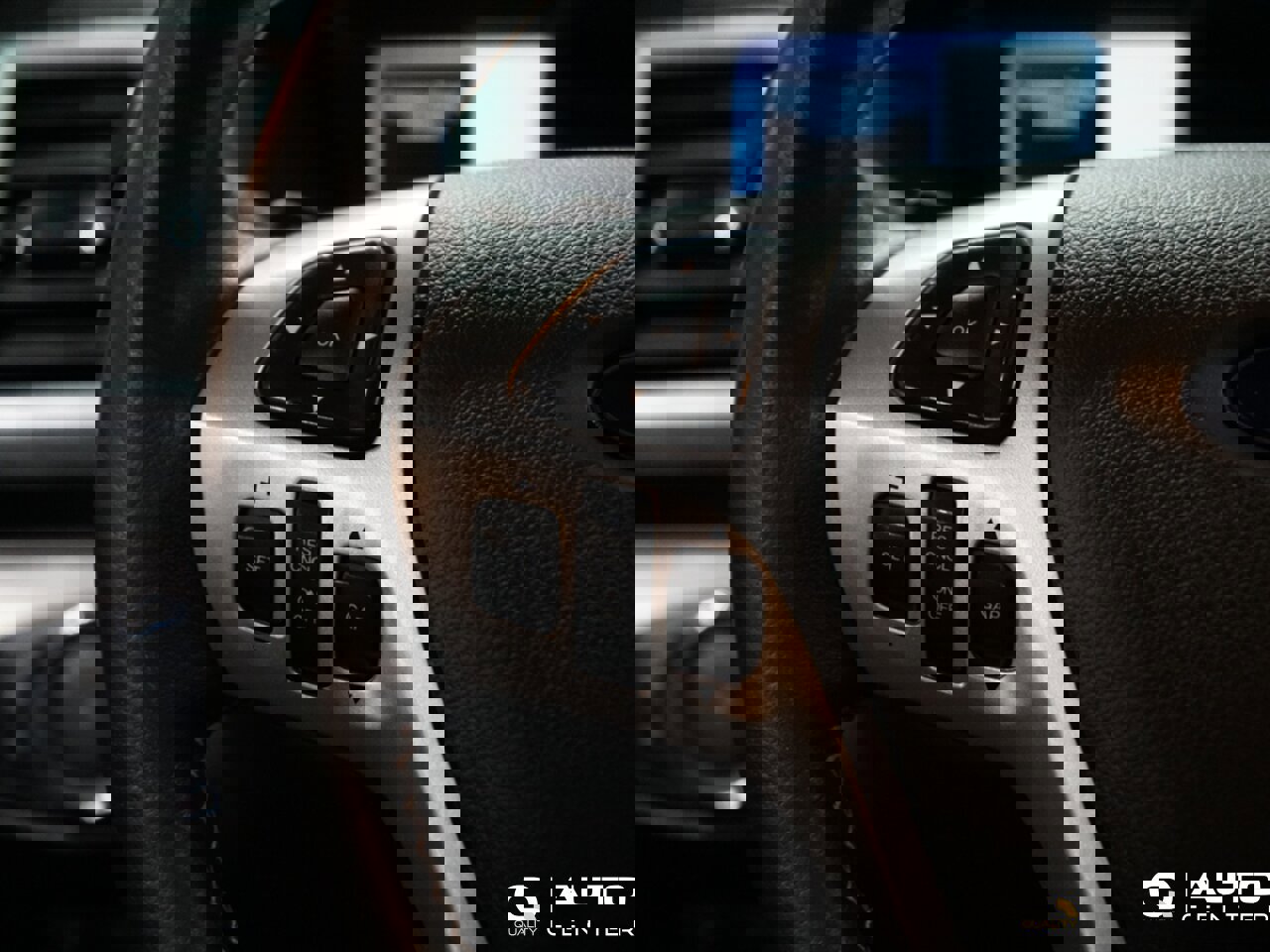 Used 2015 Ford Explorer Sport image 14