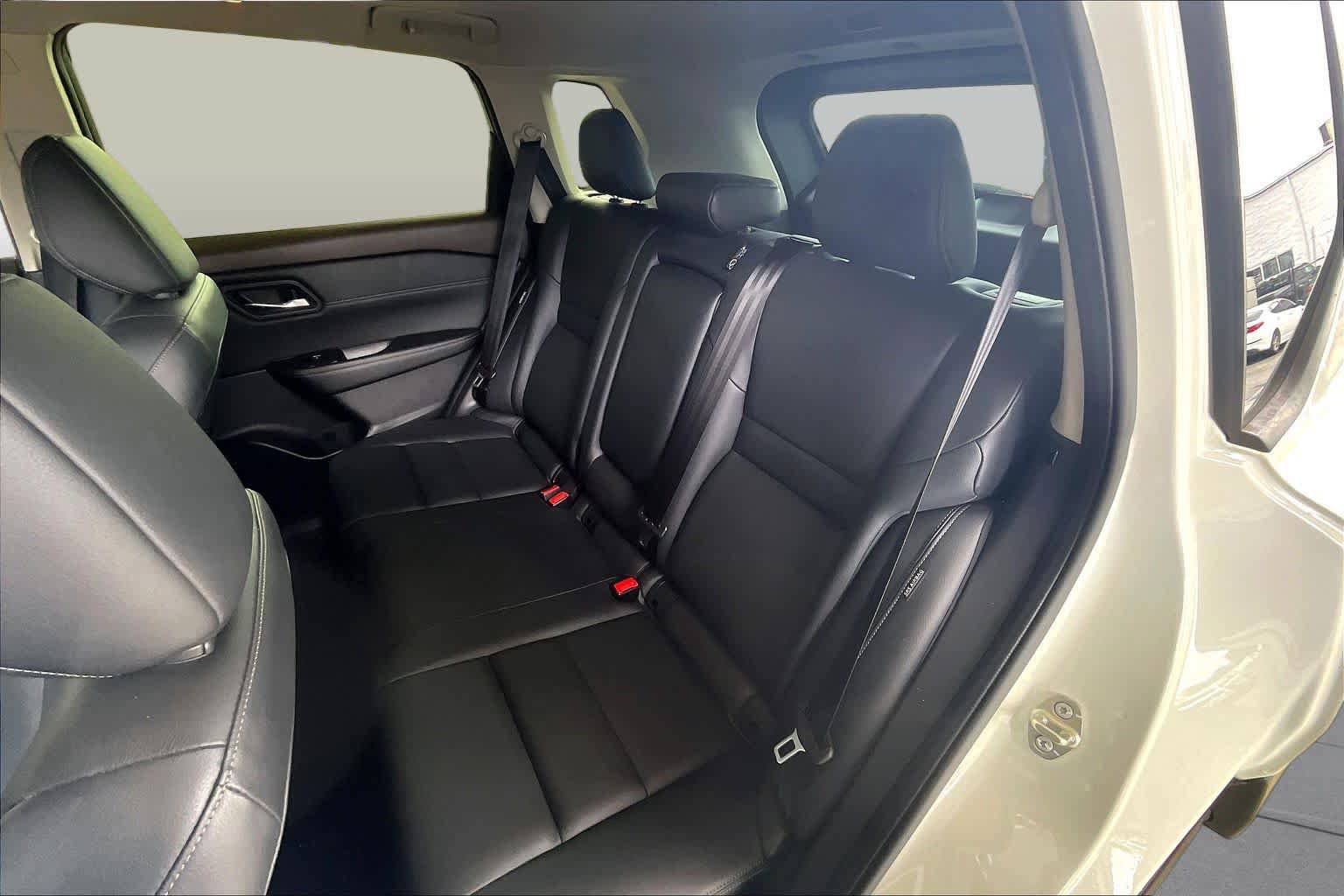 Used 2023 Nissan Rogue SL FWD image 41