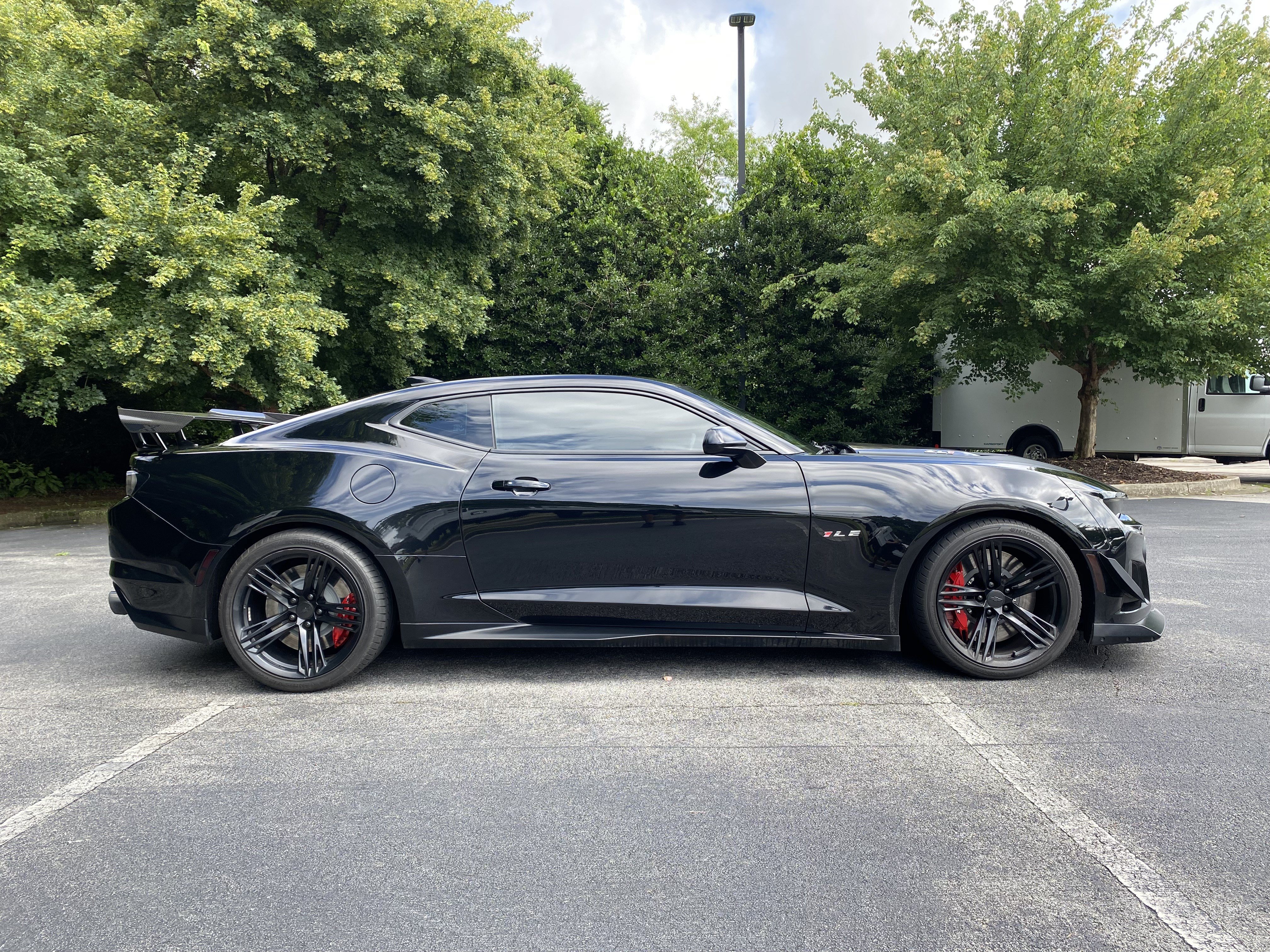 Used 2020 Chevrolet Camaro ZL1 RWD image 10