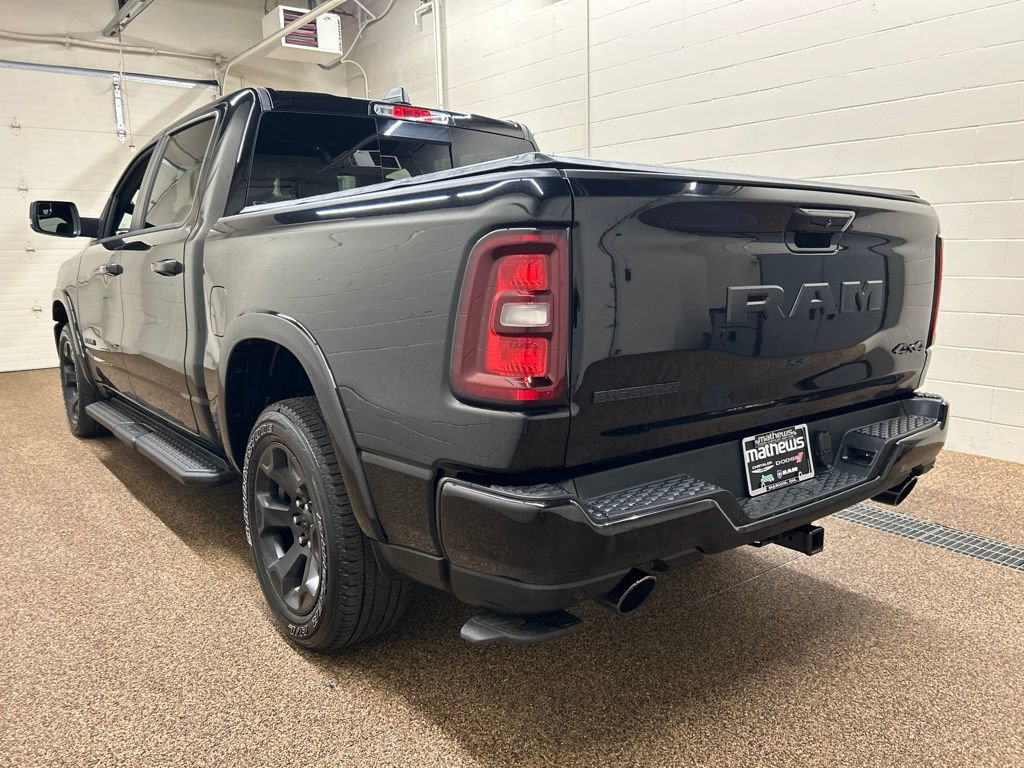 Used 2025 RAM 1500 Big Horn AWD/4WD image 4