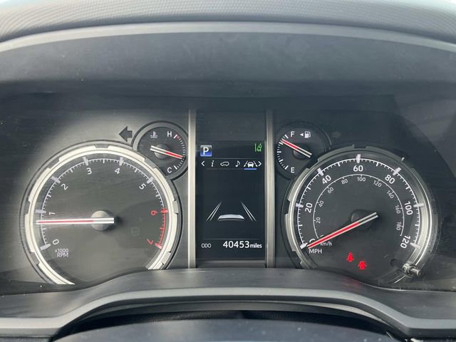 Used 2024 Toyota 4Runner TRD Off-Road image 36
